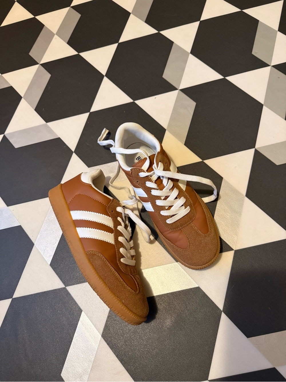 Classic Brown Sneakers with White Stripes - Samba Dupes